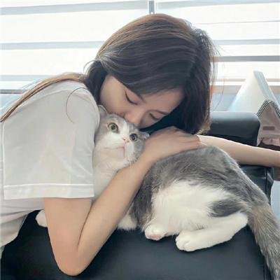 大小姐能有什么坏心眼呢 在线观看封面